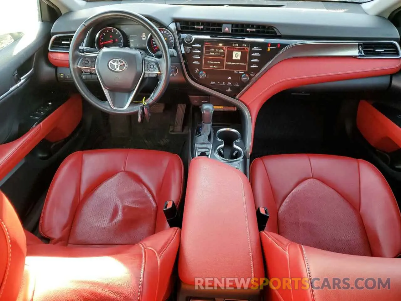 8 fotografías del automóvil dañado 4T1K61AK6LU357351 TOYOTA CAMRY 2020