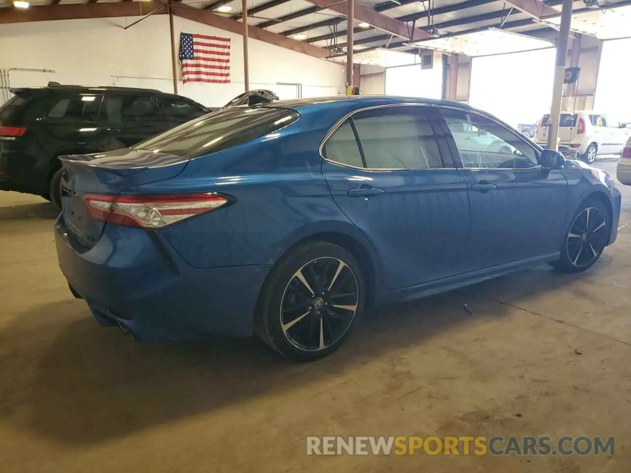 3 fotografías del automóvil dañado 4T1K61AK6LU395579 TOYOTA CAMRY 2020