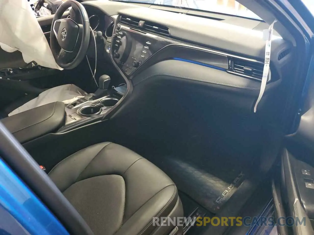 8 fotografías del automóvil dañado 4T1K61AK6LU395579 TOYOTA CAMRY 2020