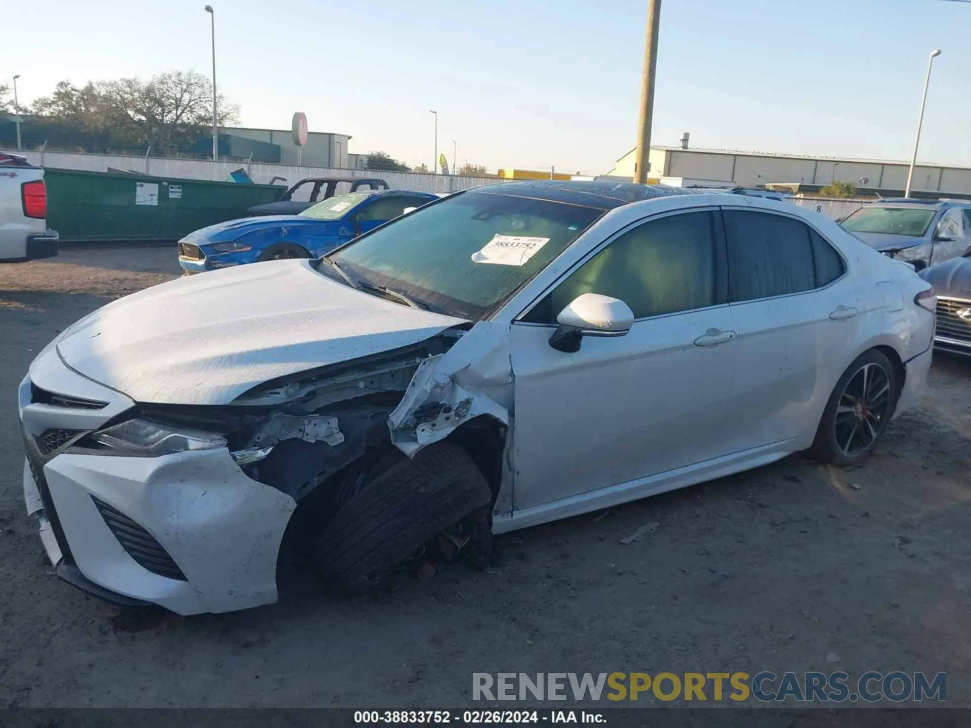 14 fotografías del automóvil dañado 4T1K61AK6LU508446 TOYOTA CAMRY 2020