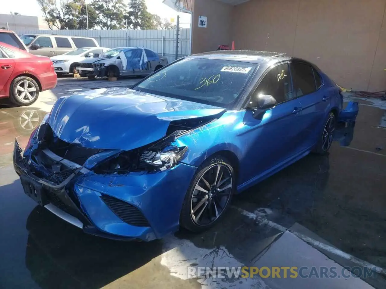 2 fotografías del automóvil dañado 4T1K61AK7LU349792 TOYOTA CAMRY 2020