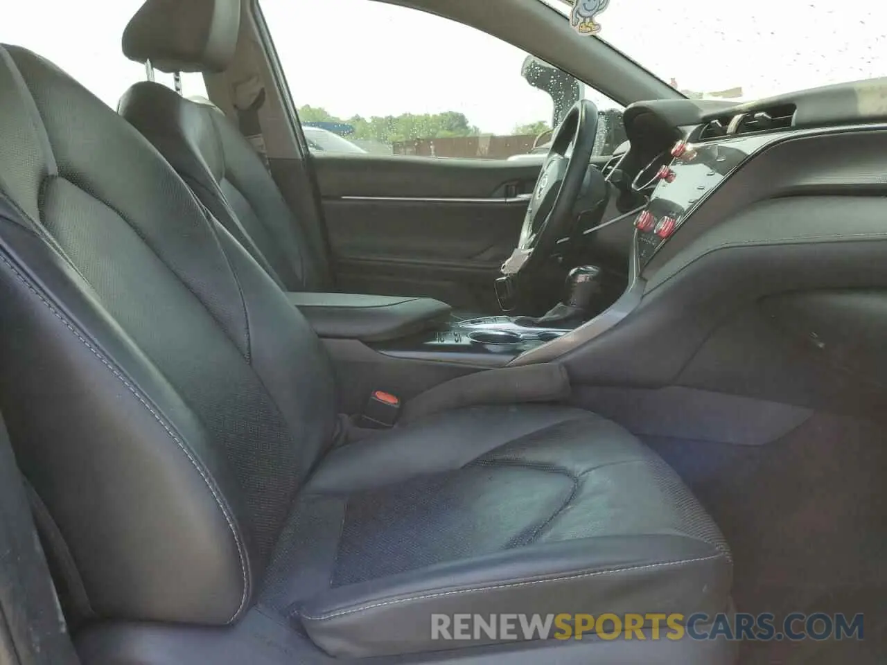 7 fotografías del automóvil dañado 4T1K61AK7LU364051 TOYOTA CAMRY 2020