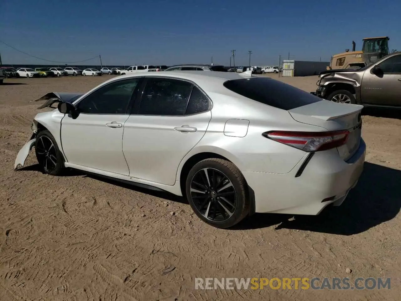2 fotografías del automóvil dañado 4T1K61AK7LU876456 TOYOTA CAMRY 2020