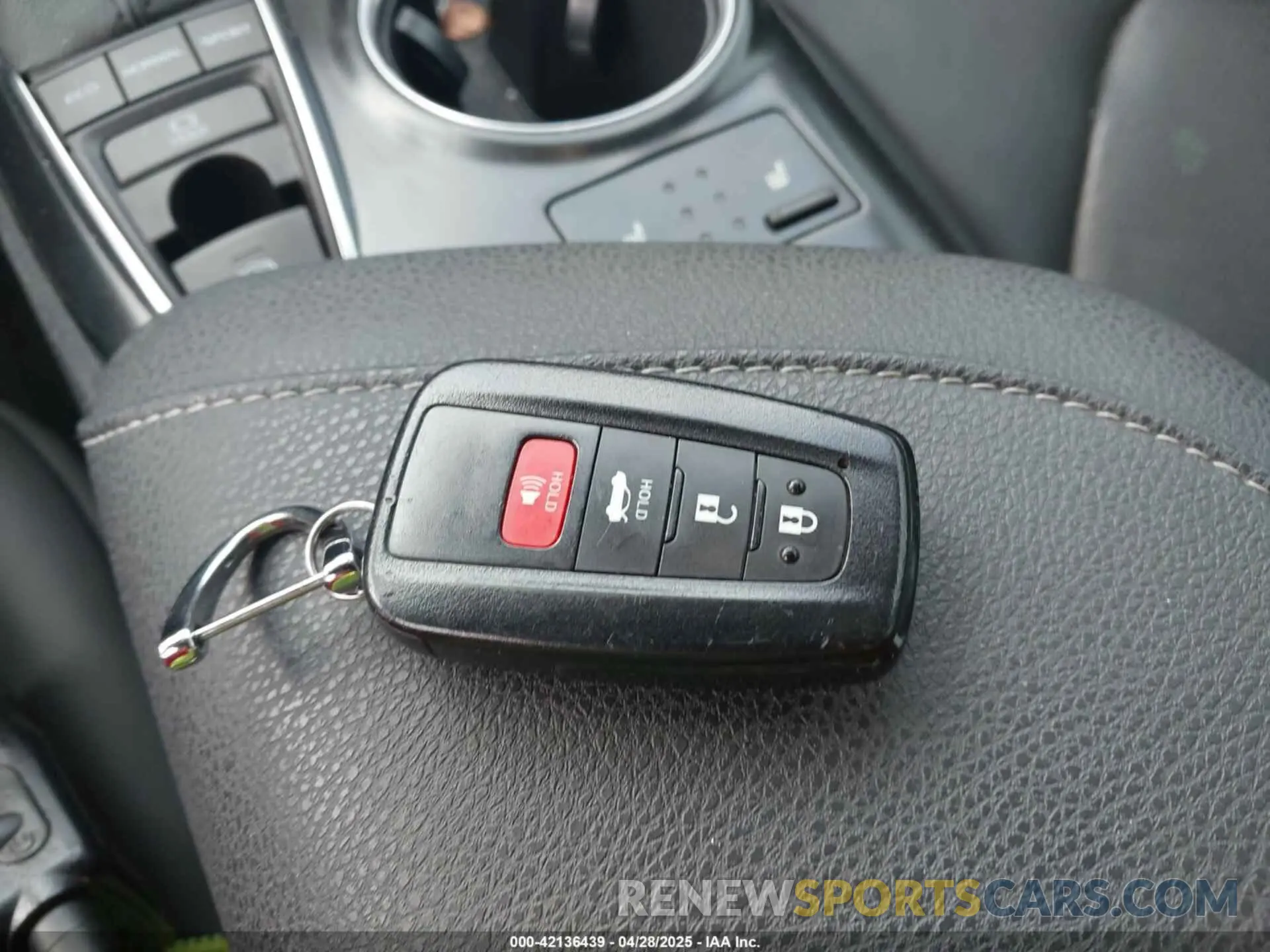 11 fotografías del automóvil dañado 4T1K61AK7LU983295 TOYOTA CAMRY 2020