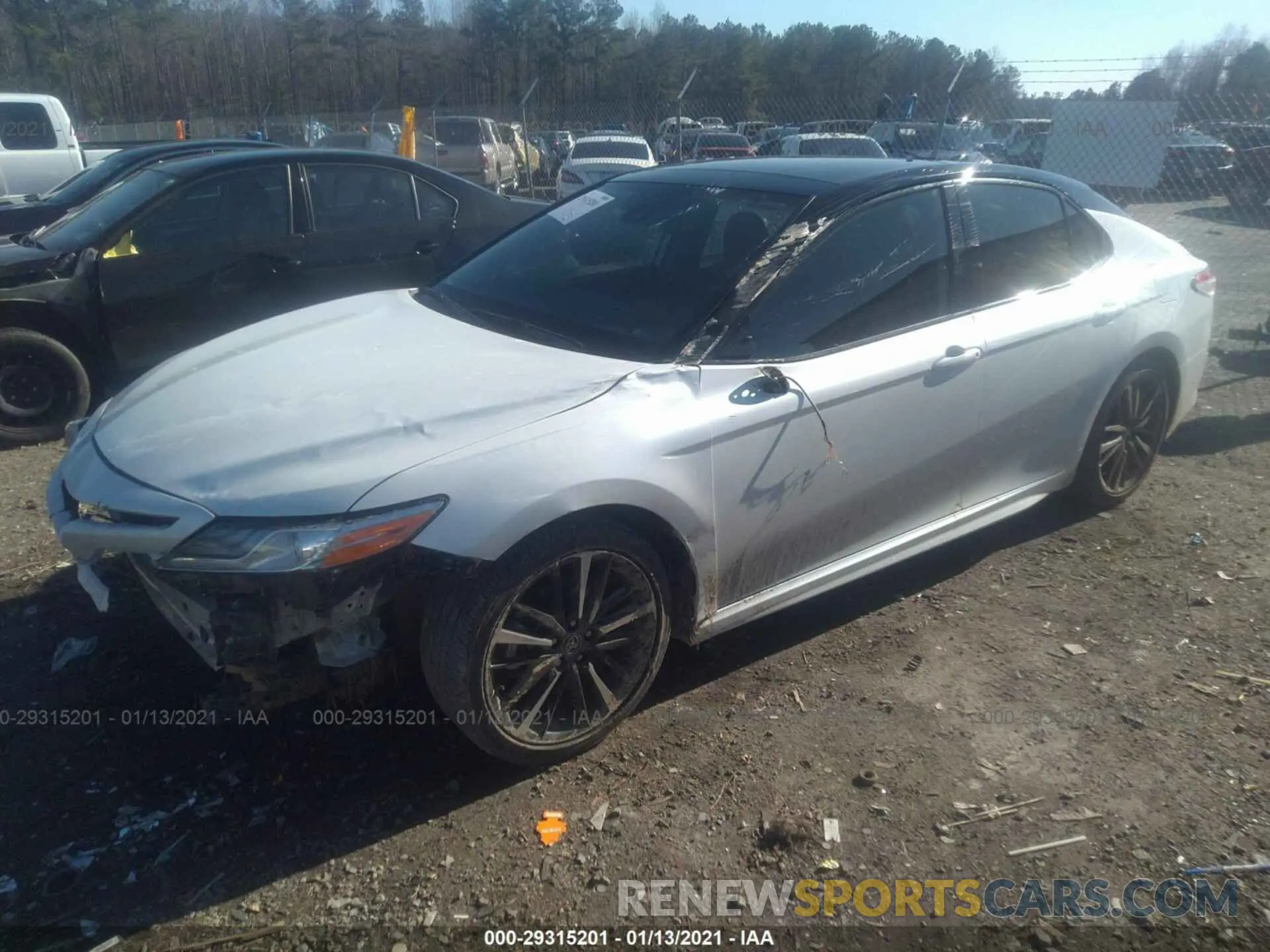 2 fotografías del automóvil dañado 4T1K61AK8LU355231 TOYOTA CAMRY 2020