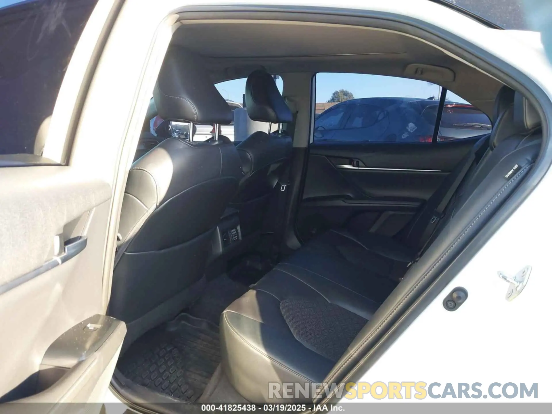 8 fotografías del automóvil dañado 4T1K61AK8LU368030 TOYOTA CAMRY 2020