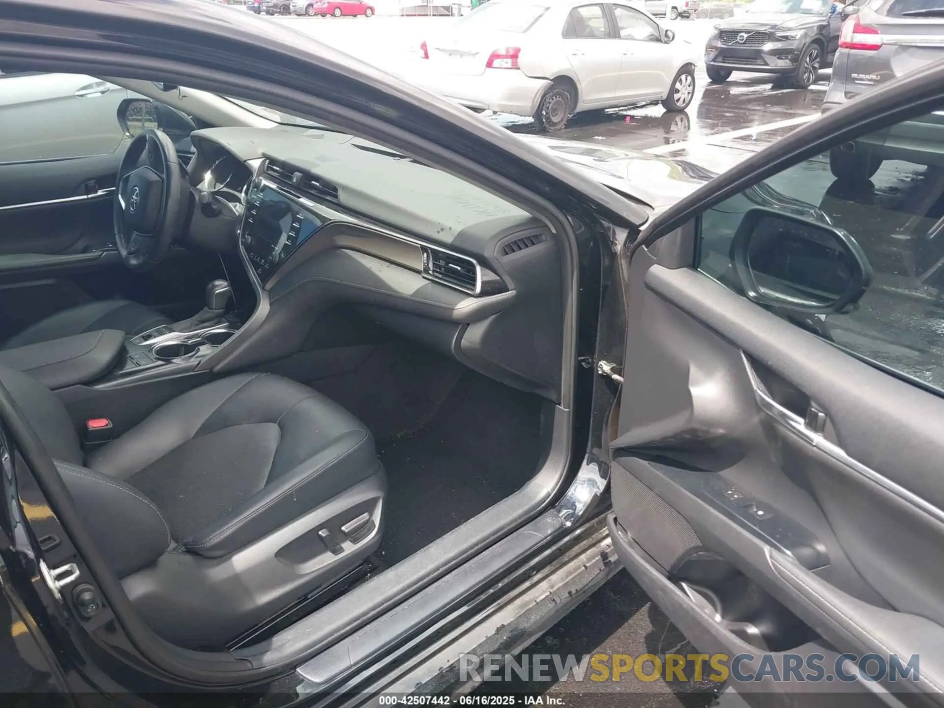 5 fotografías del automóvil dañado 4T1K61AK8LU378976 TOYOTA CAMRY 2020