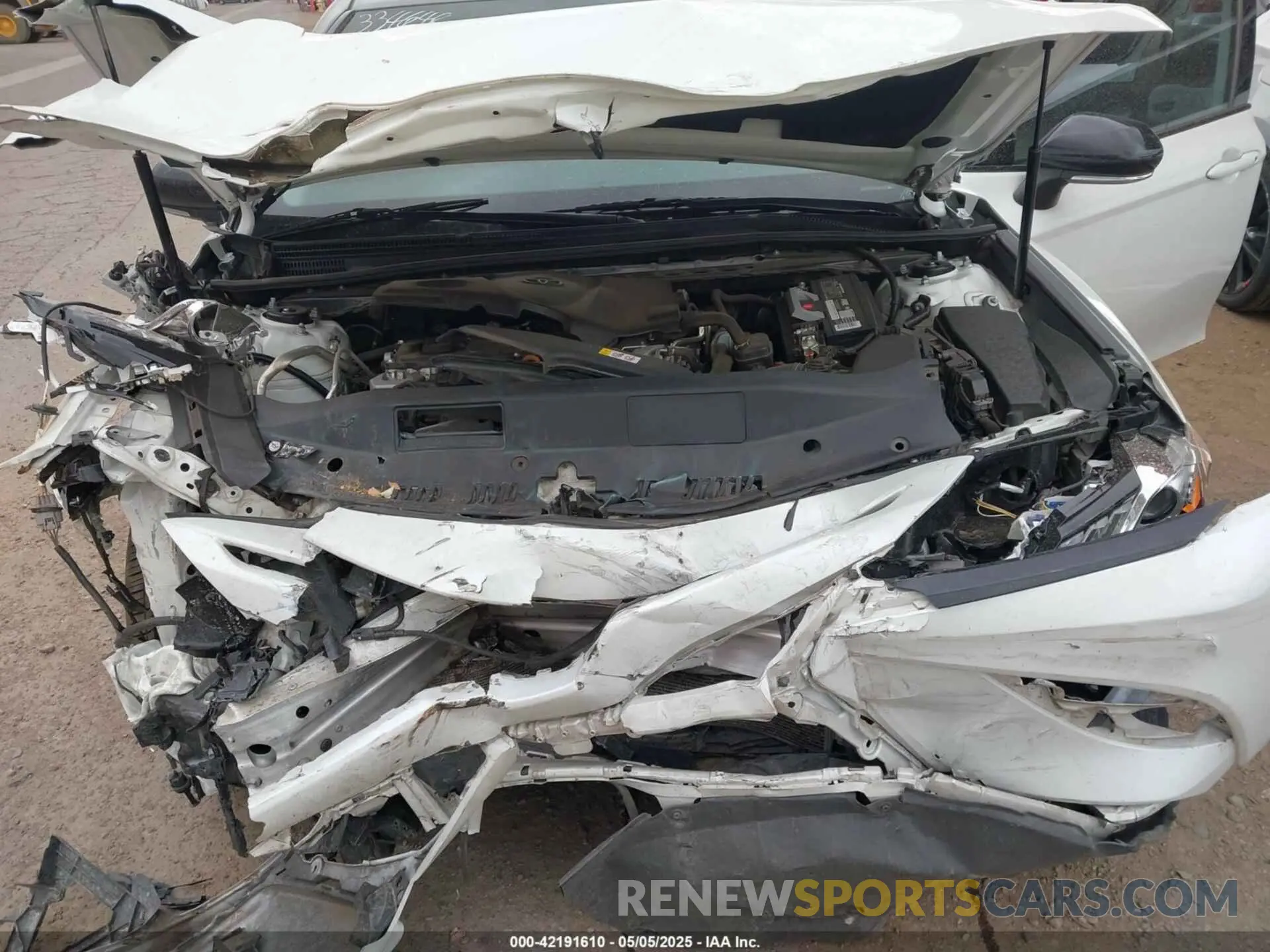 10 fotografías del automóvil dañado 4T1K61AK8LU380498 TOYOTA CAMRY 2020