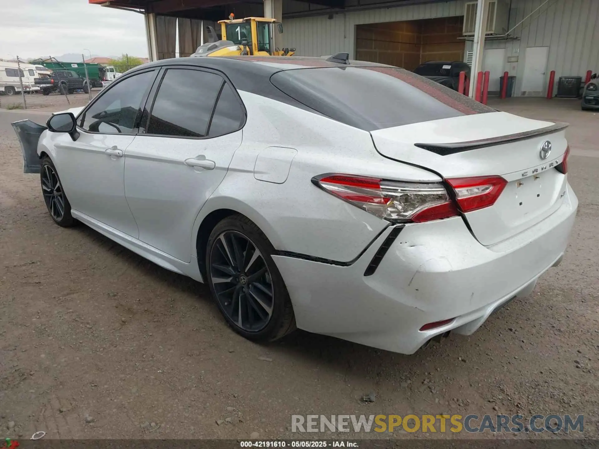 3 fotografías del automóvil dañado 4T1K61AK8LU380498 TOYOTA CAMRY 2020