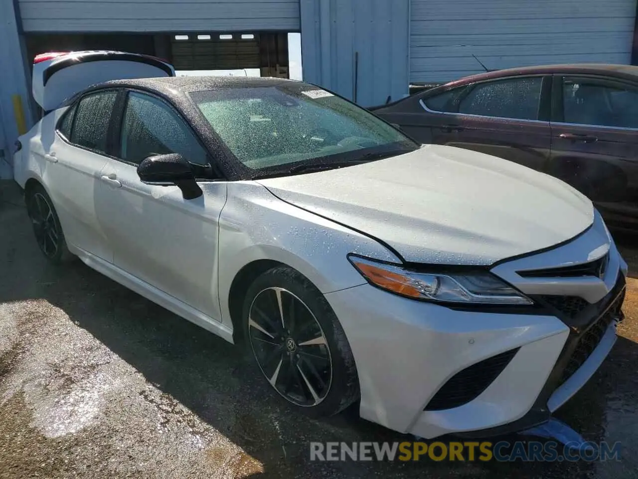 4 fotografías del automóvil dañado 4T1K61AK8LU382011 TOYOTA CAMRY 2020