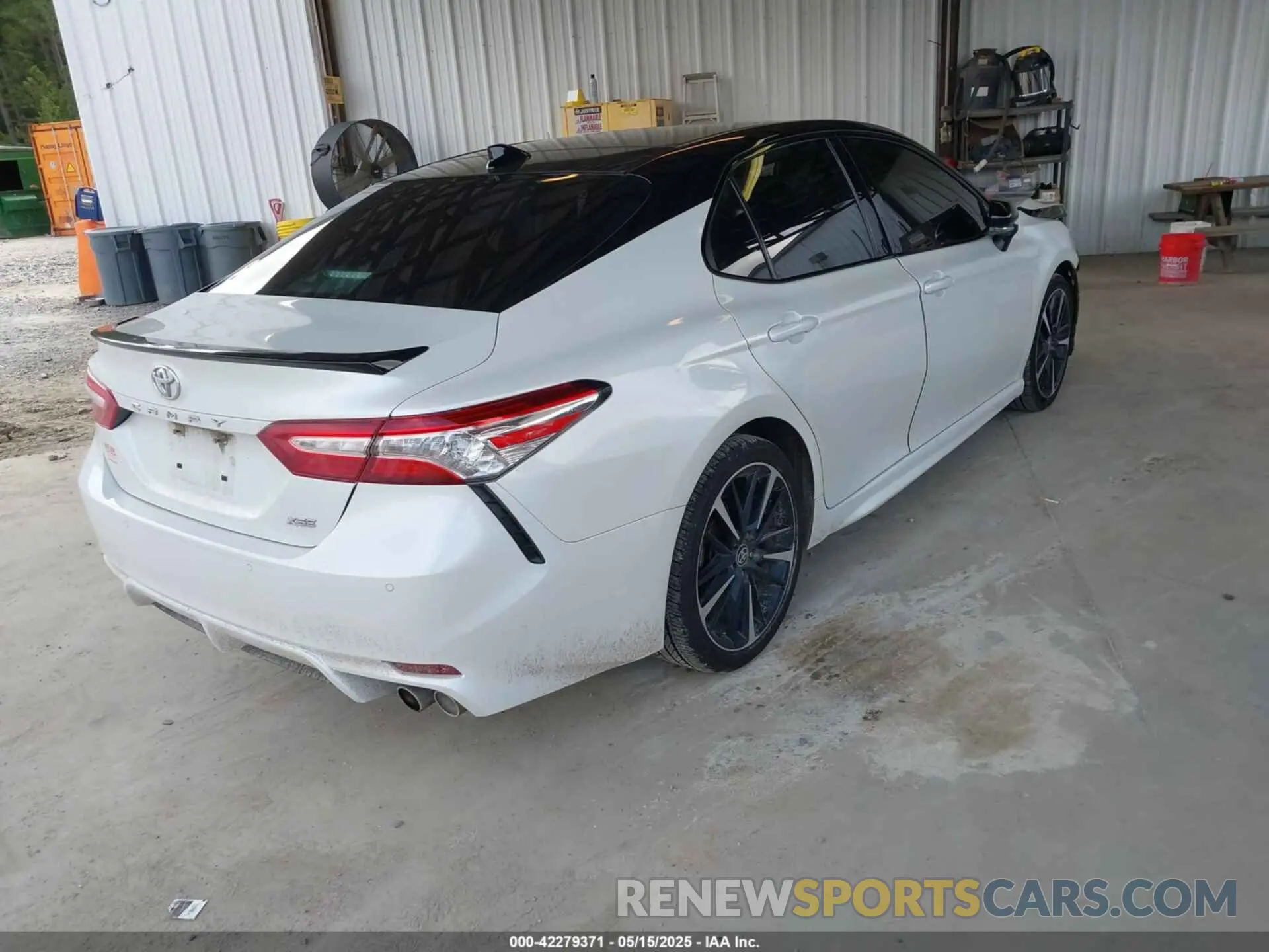 4 fotografías del automóvil dañado 4T1K61AK8LU397981 TOYOTA CAMRY 2020