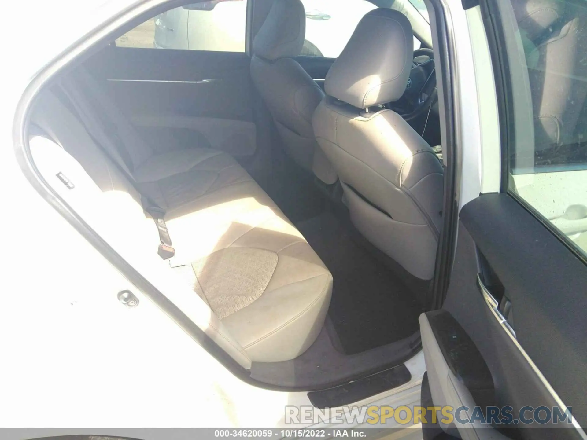5 fotografías del automóvil dañado 4T1K61AK8LU398161 TOYOTA CAMRY 2020