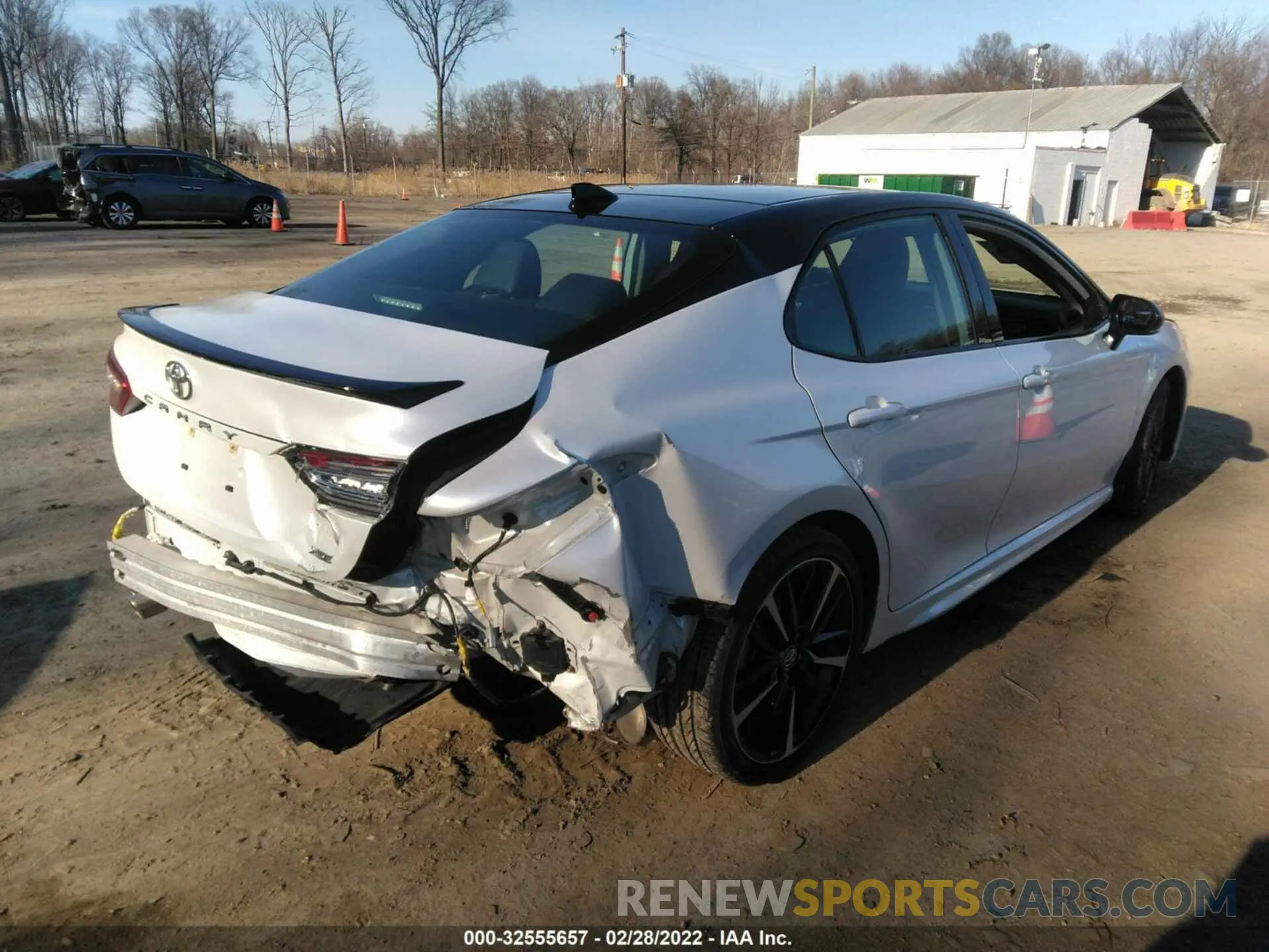 4 fotografías del automóvil dañado 4T1K61AK9LU302778 TOYOTA CAMRY 2020