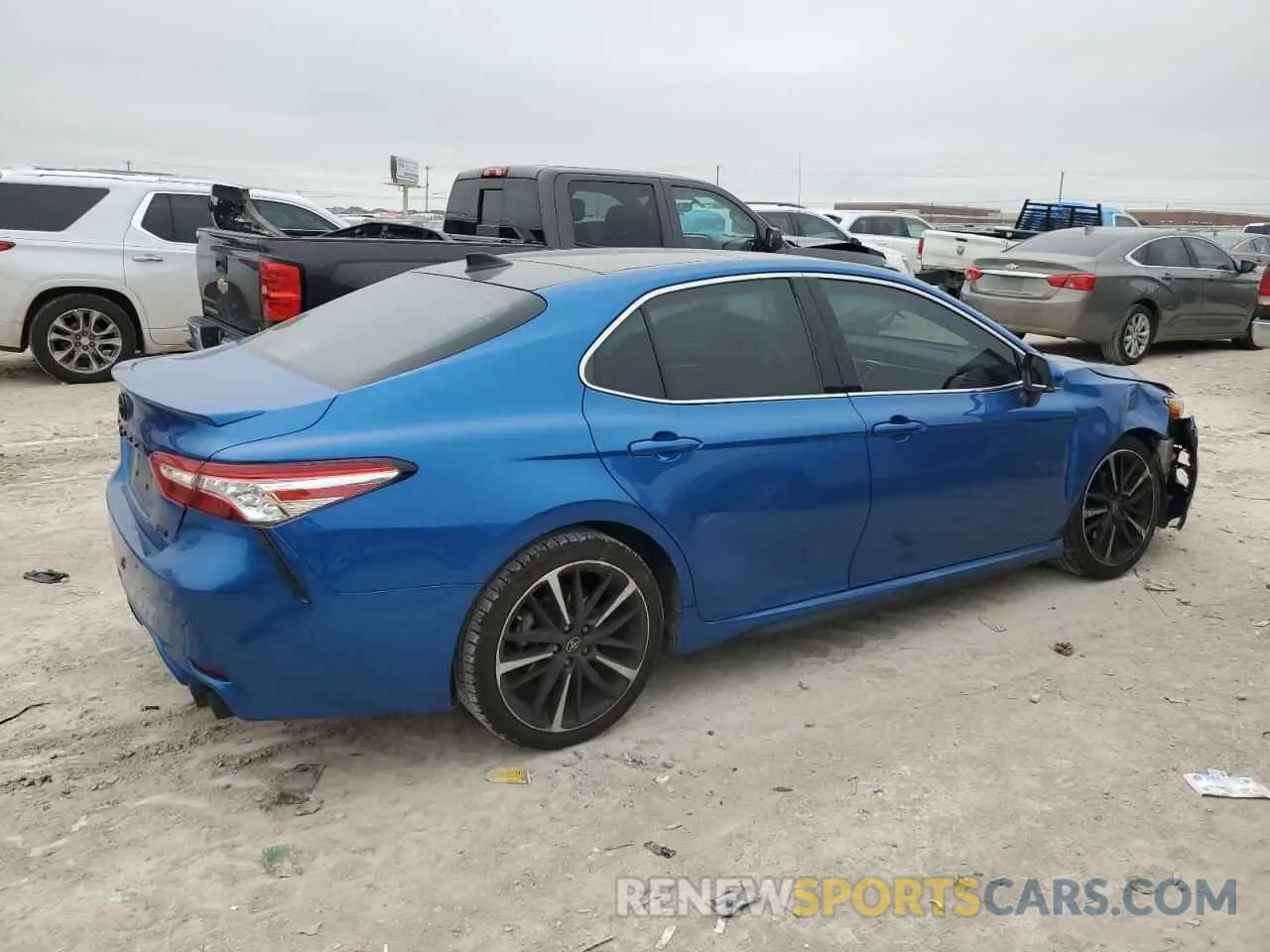 3 fotografías del automóvil dañado 4T1K61AK9LU323663 TOYOTA CAMRY 2020
