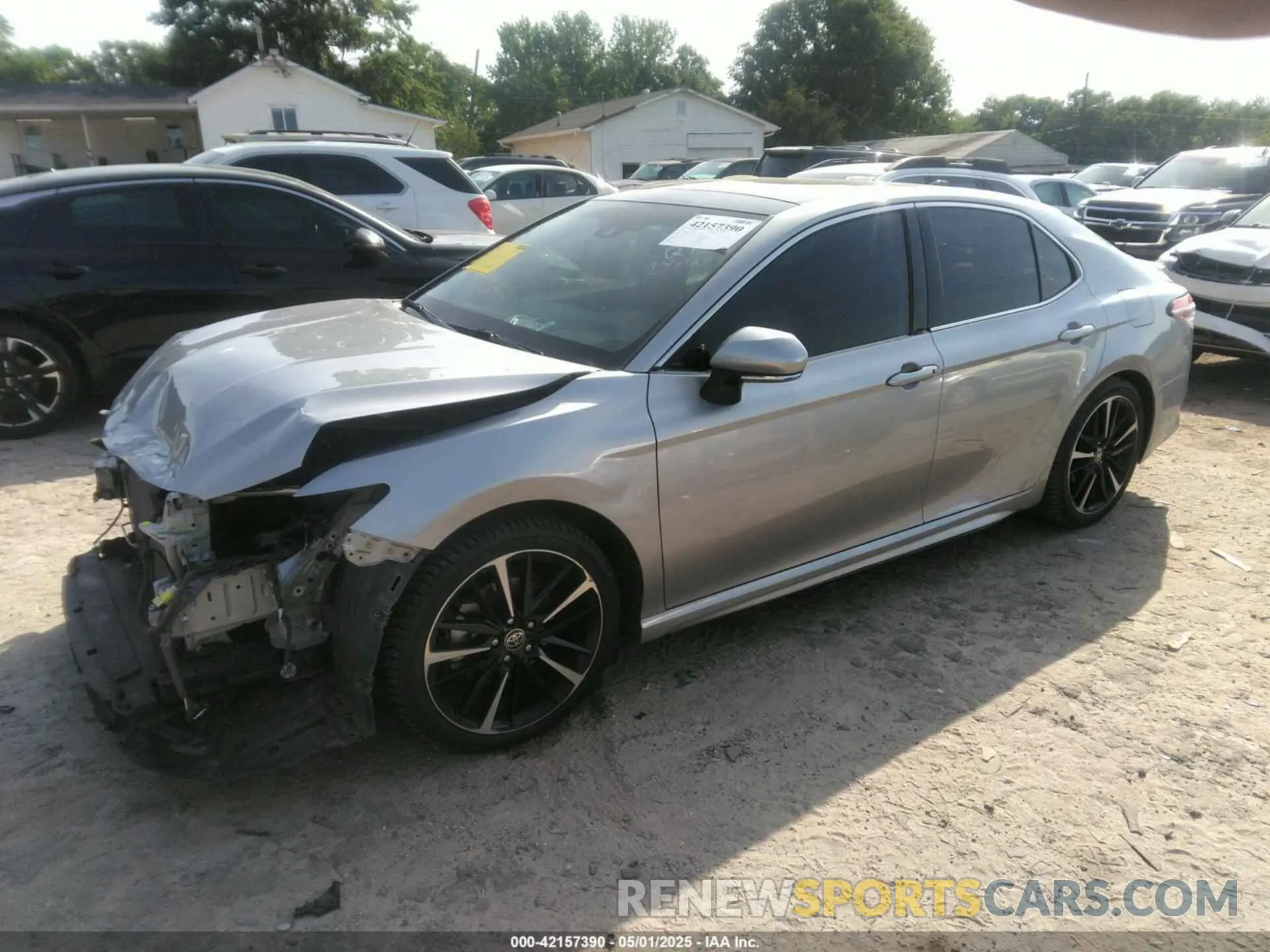 2 fotografías del automóvil dañado 4T1K61AK9LU371096 TOYOTA CAMRY 2020