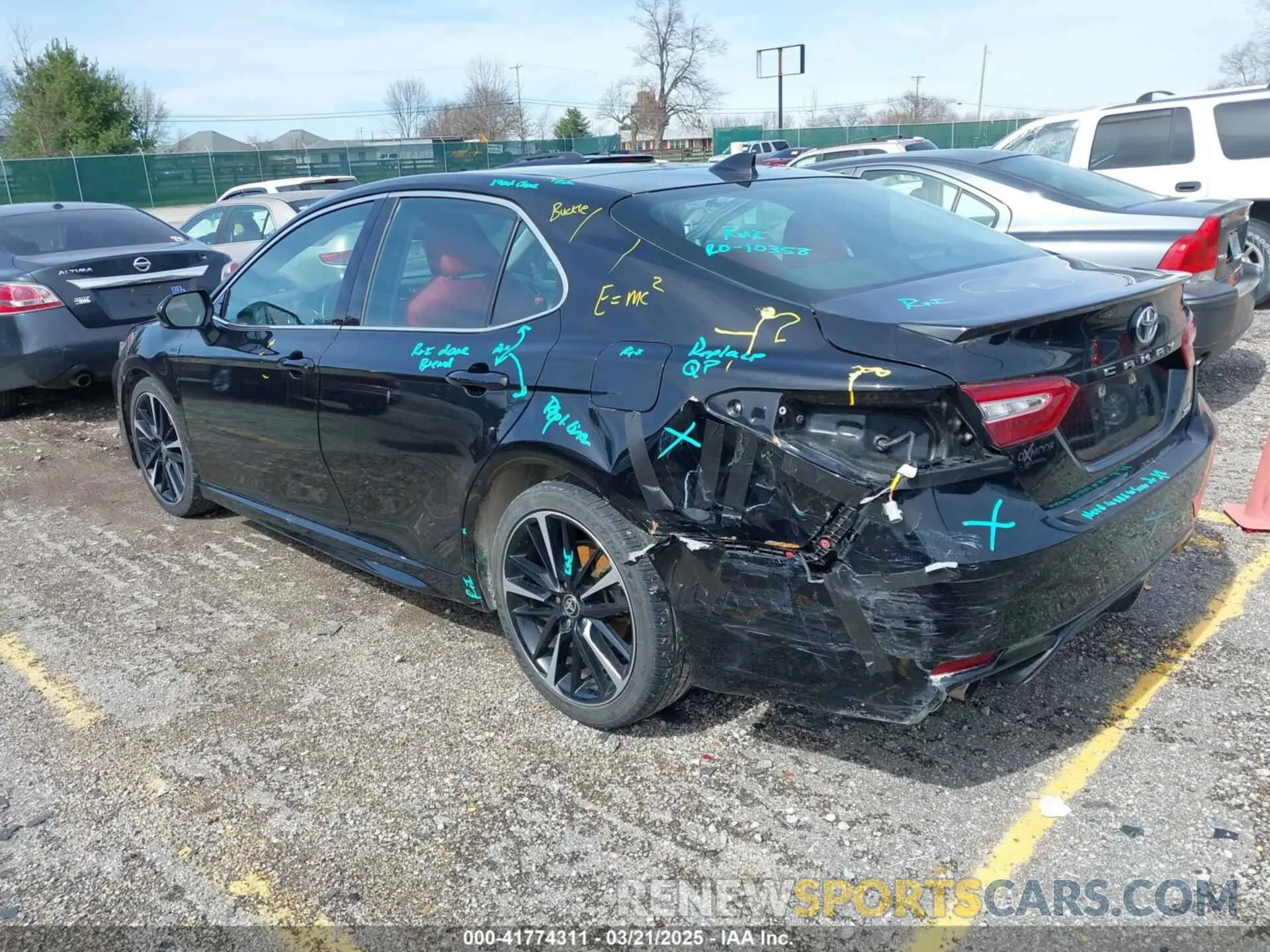 3 fotografías del automóvil dañado 4T1K61AK9LU377478 TOYOTA CAMRY 2020