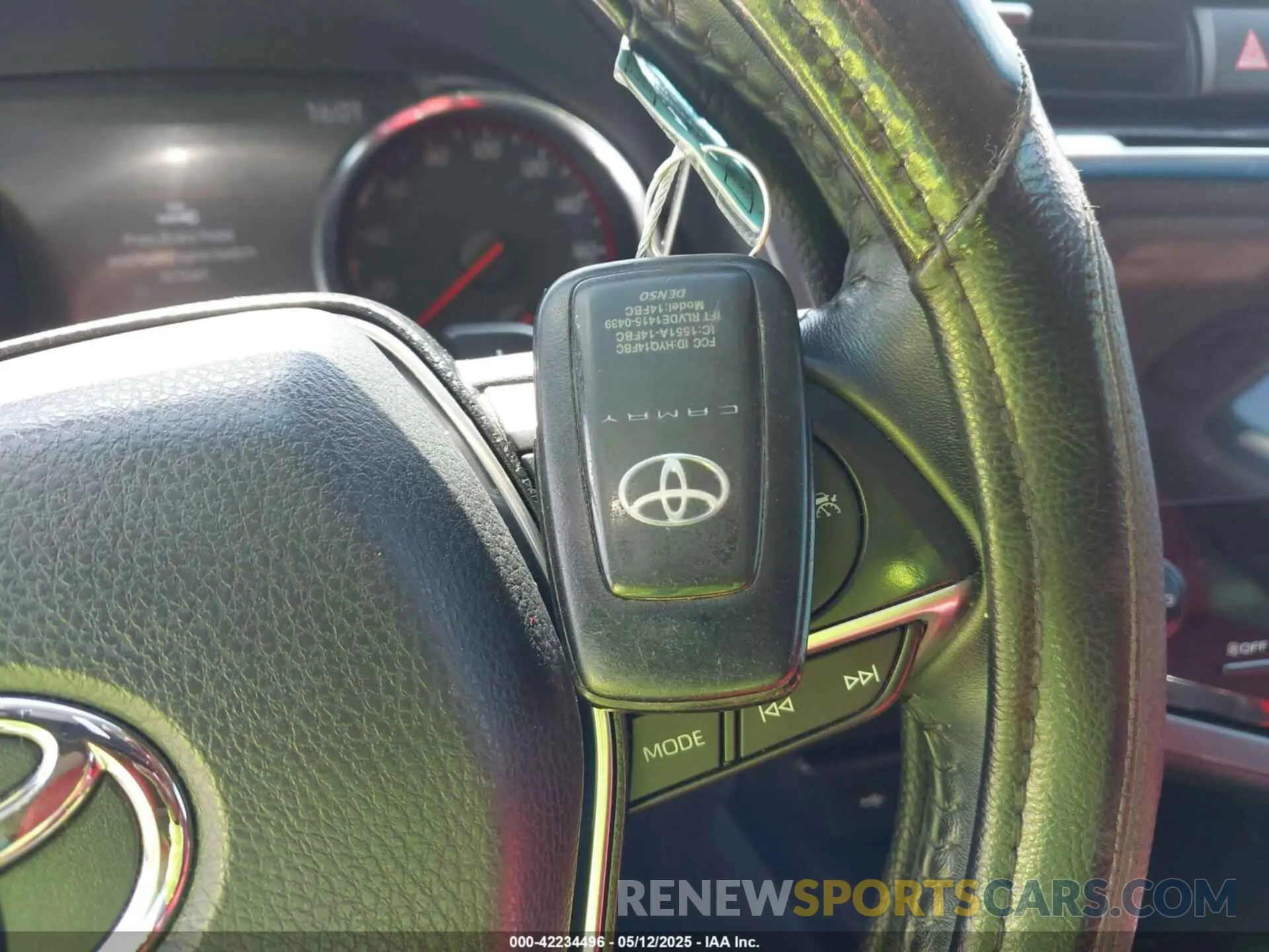 11 fotografías del automóvil dañado 4T1K61AK9LU380560 TOYOTA CAMRY 2020