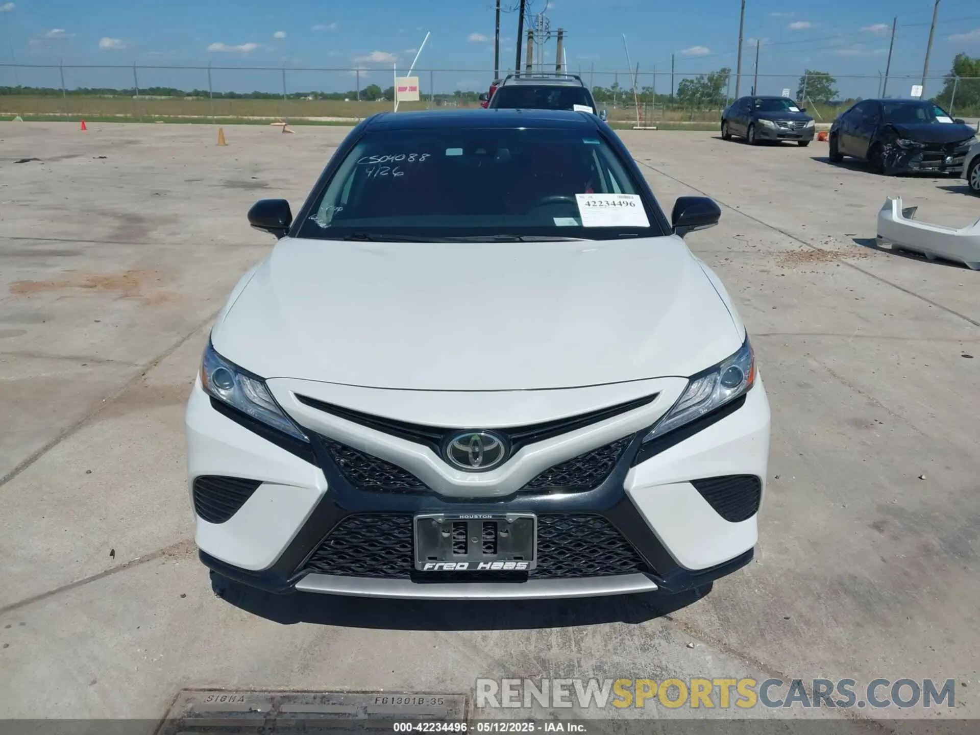 12 fotografías del automóvil dañado 4T1K61AK9LU380560 TOYOTA CAMRY 2020