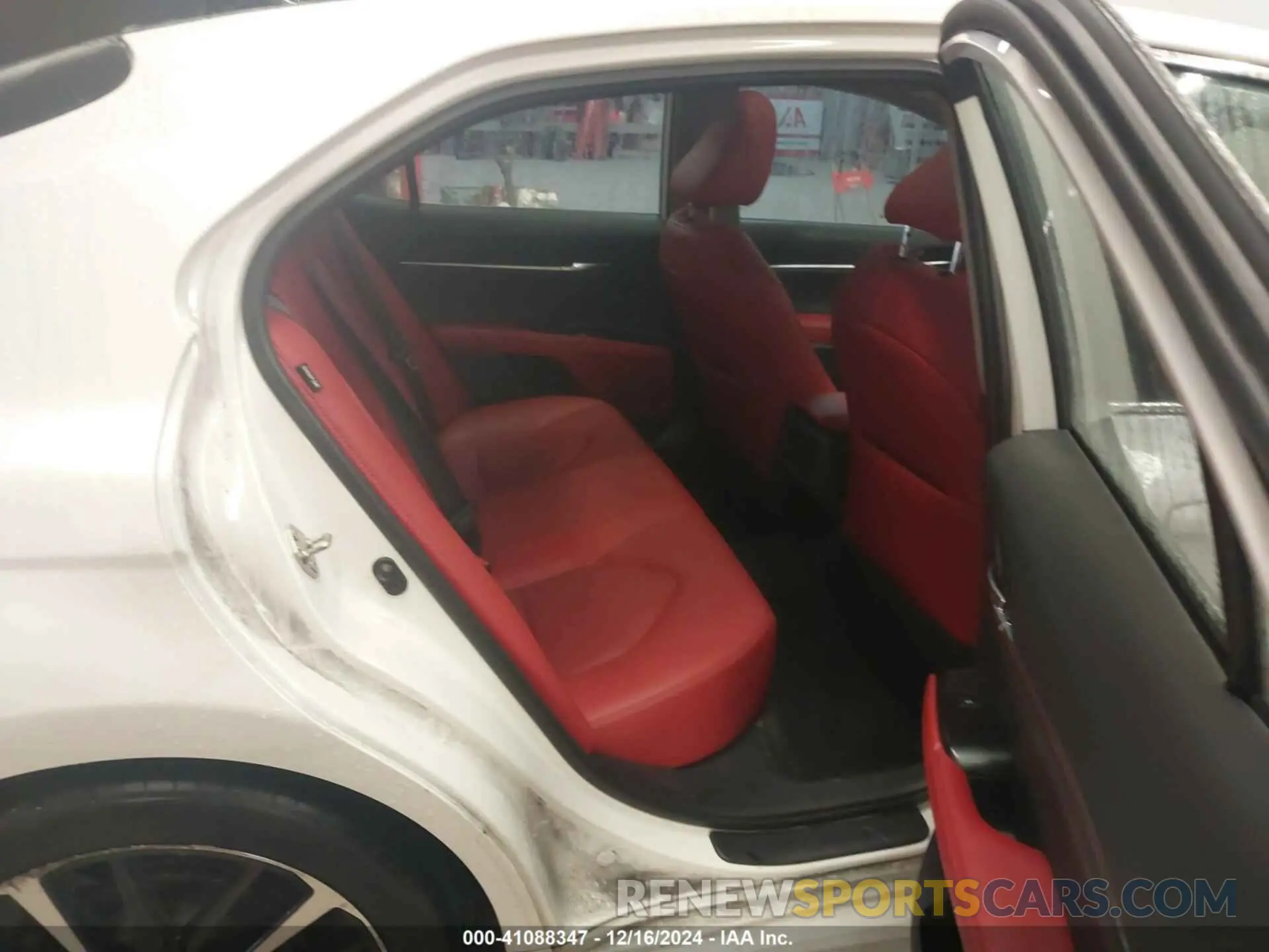 8 fotografías del automóvil dañado 4T1K61AK9LU393146 TOYOTA CAMRY 2020