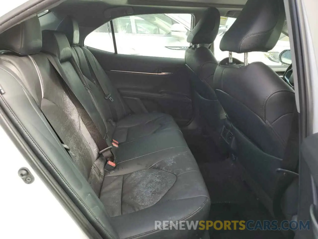 10 fotografías del automóvil dañado 4T1K61AK9LU396516 TOYOTA CAMRY 2020