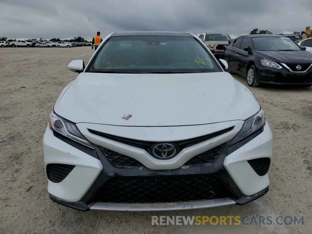 5 fotografías del automóvil dañado 4T1K61AK9LU396516 TOYOTA CAMRY 2020