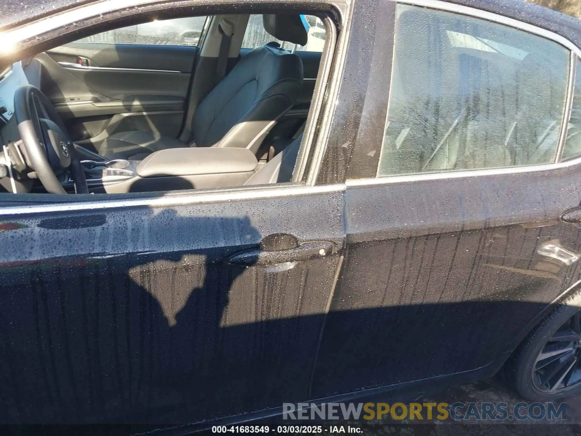 15 fotografías del automóvil dañado 4T1K61AK9LU926063 TOYOTA CAMRY 2020