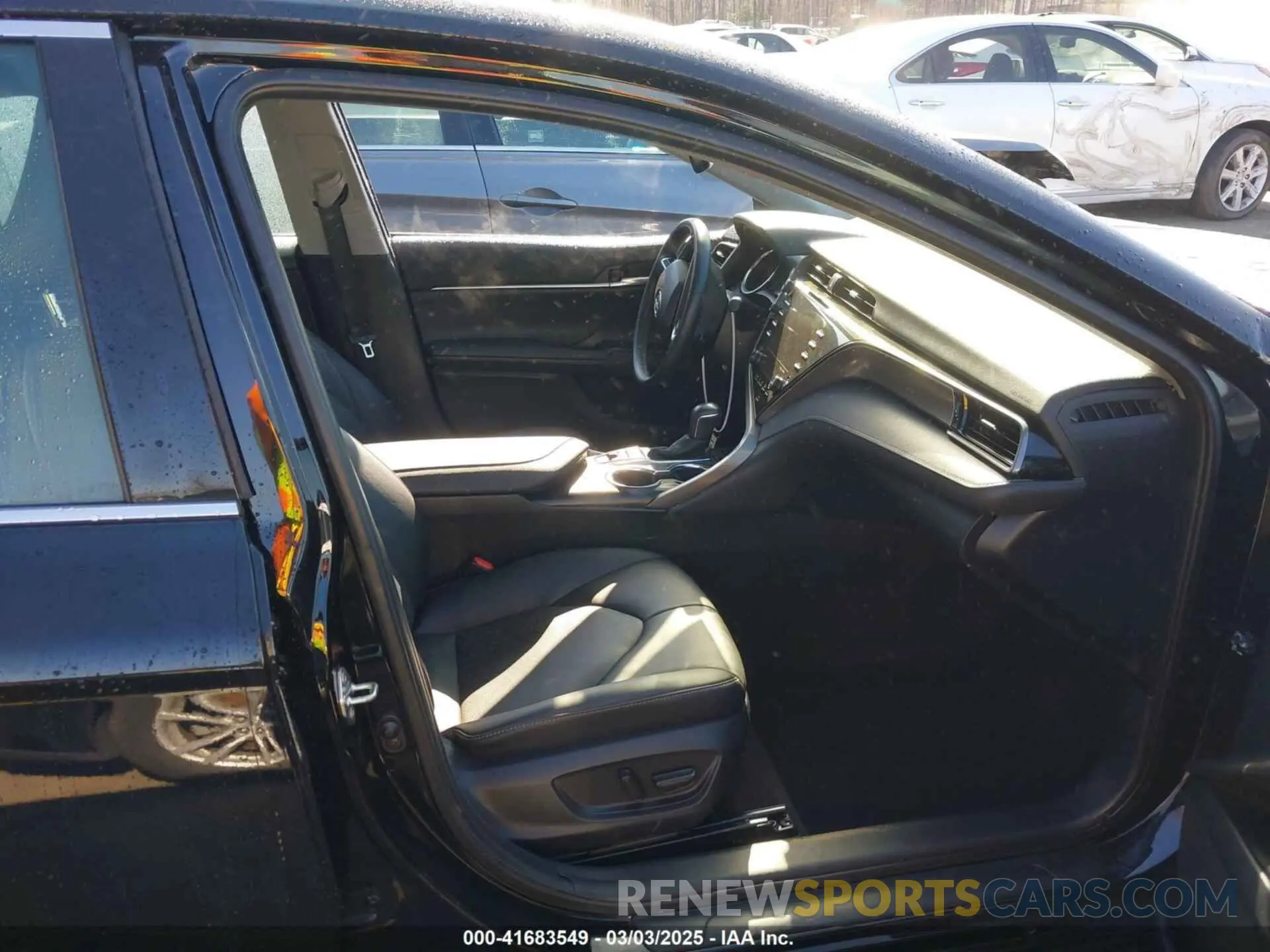 5 fotografías del automóvil dañado 4T1K61AK9LU926063 TOYOTA CAMRY 2020