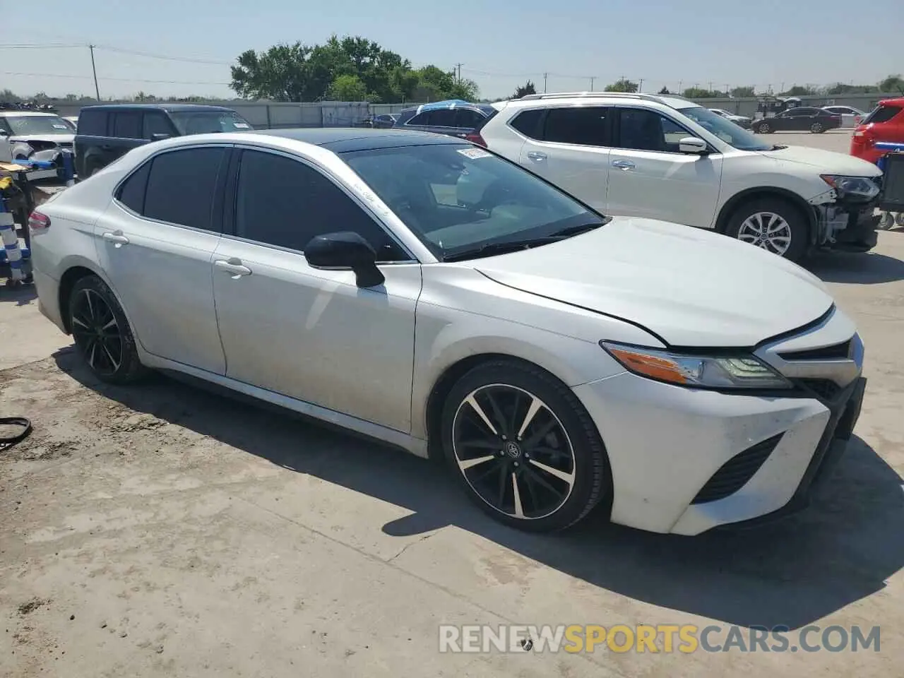 4 fotografías del automóvil dañado 4T1K61AK9LU932848 TOYOTA CAMRY 2020