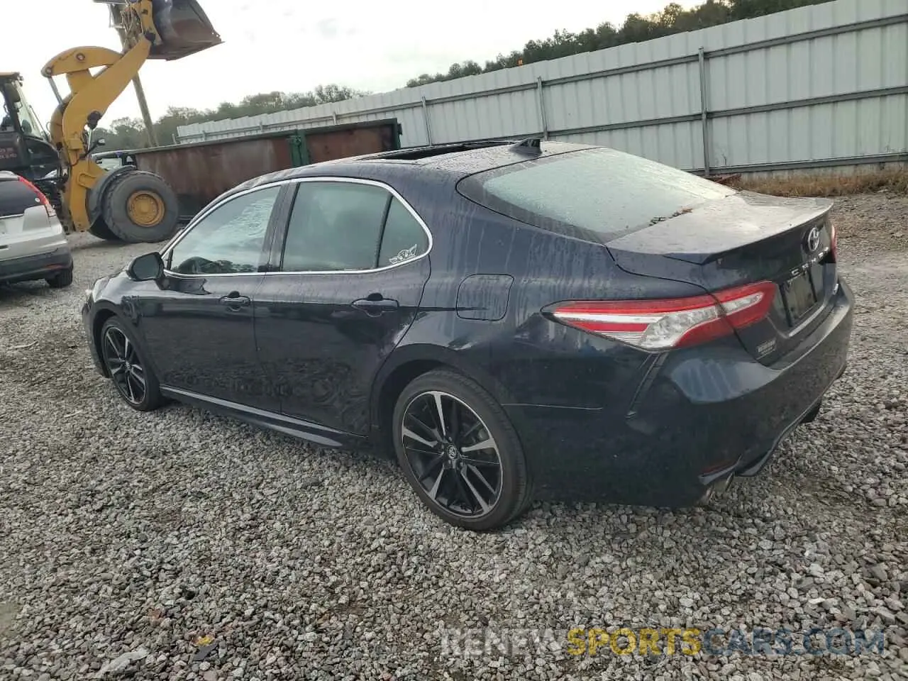 2 fotografías del automóvil dañado 4T1K61AKXLU332355 TOYOTA CAMRY 2020