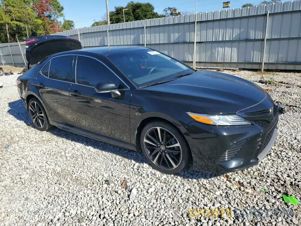 4 fotografías del automóvil dañado 4T1K61AKXLU361242 TOYOTA CAMRY 2020
