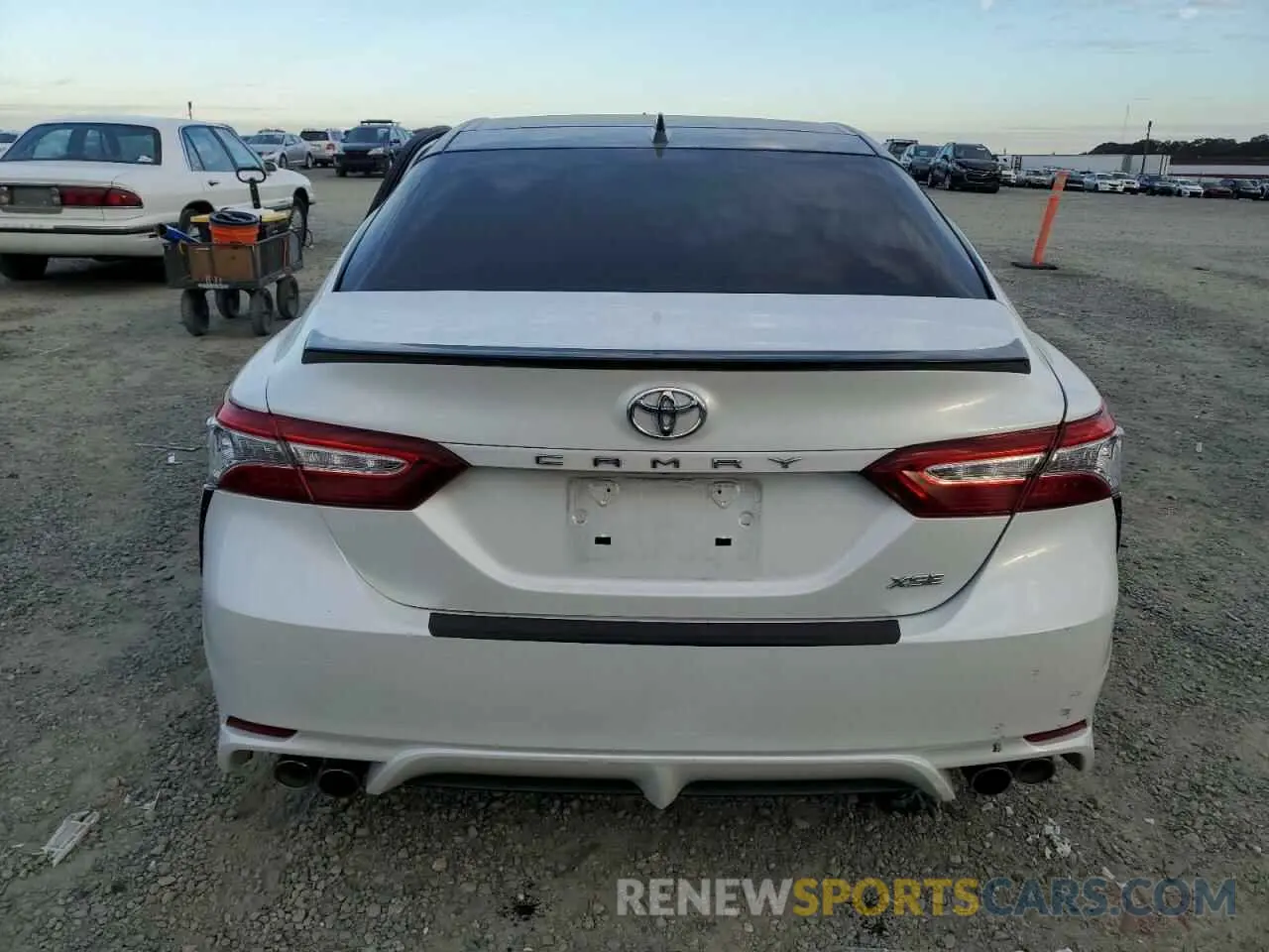 6 fotografías del automóvil dañado 4T1K61AKXLU371219 TOYOTA CAMRY 2020