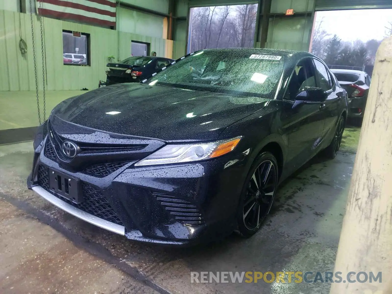 2 fotografías del automóvil dañado 4T1K61AKXLU395987 TOYOTA CAMRY 2020