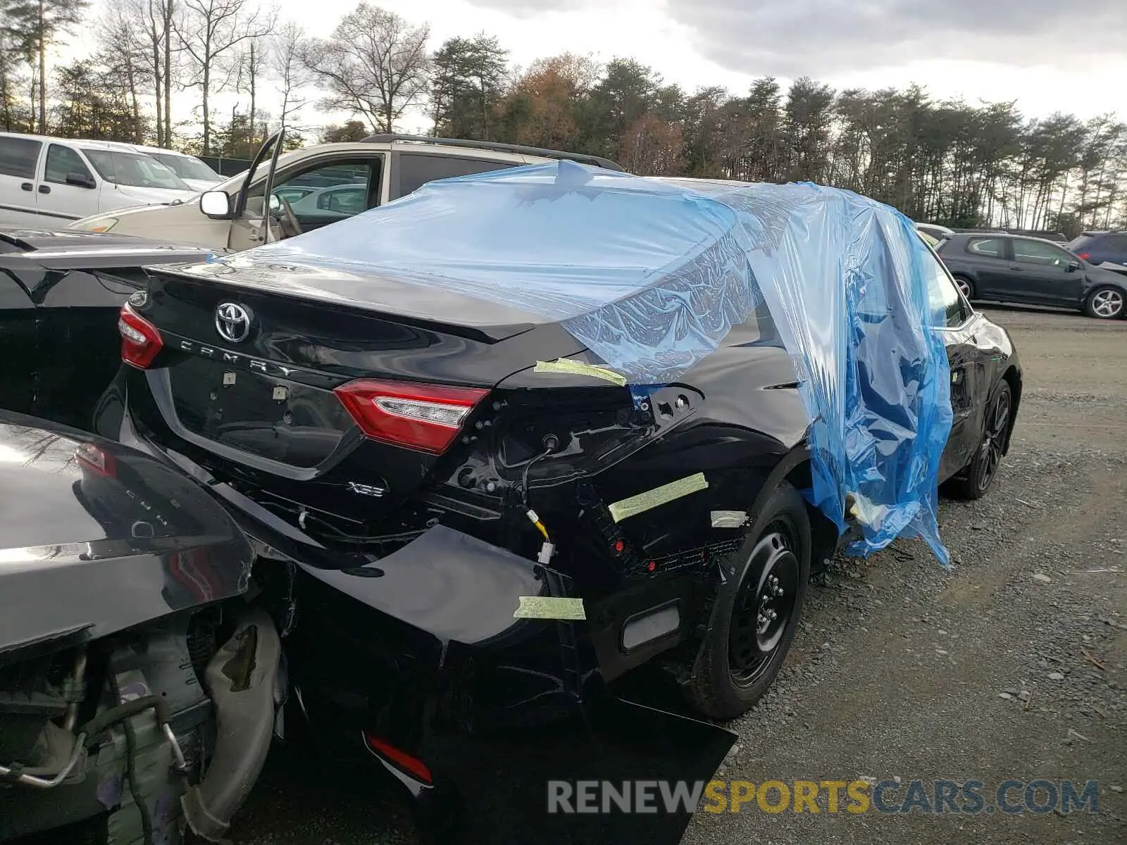 4 fotografías del automóvil dañado 4T1K61AKXLU395987 TOYOTA CAMRY 2020