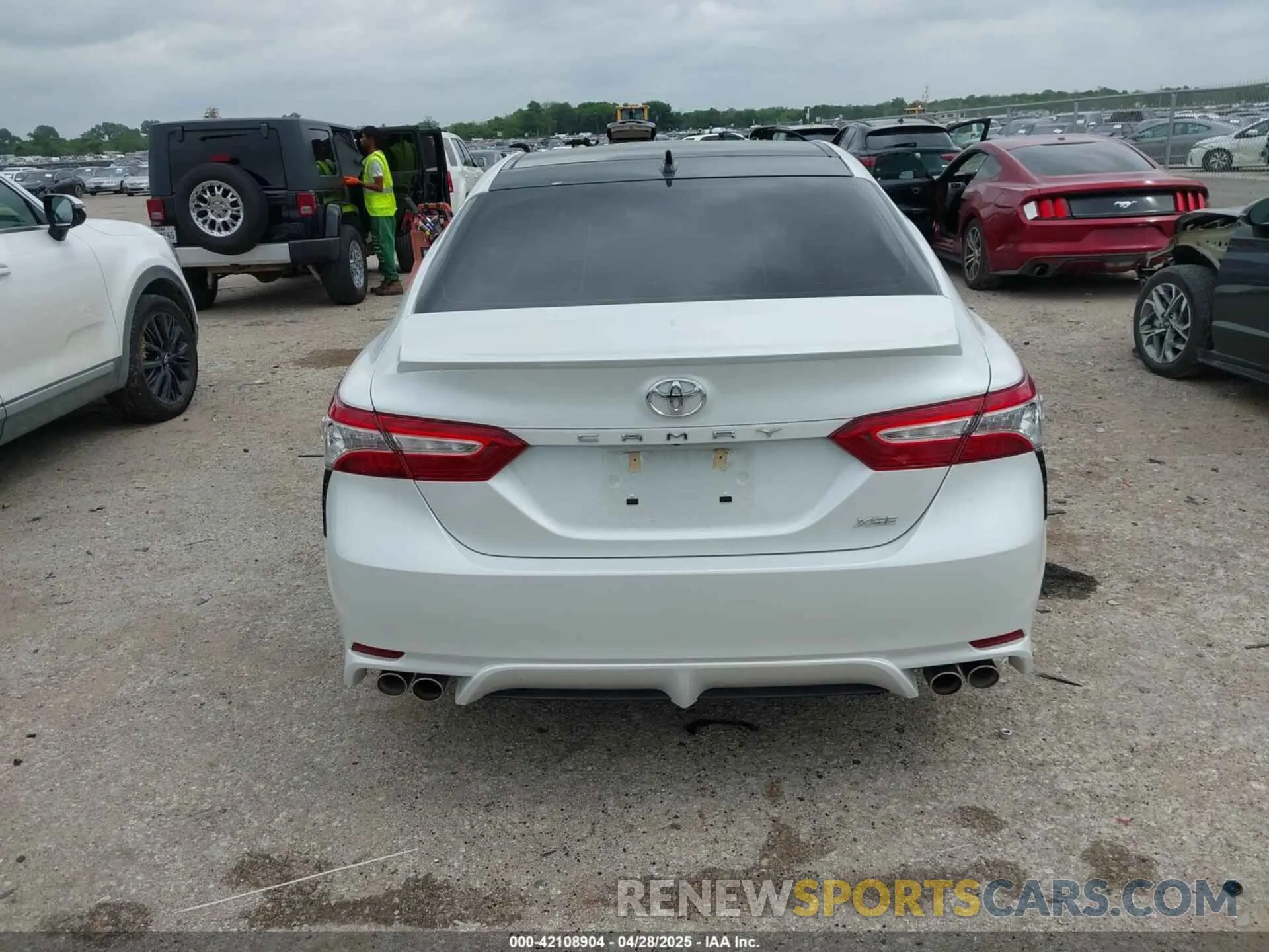17 fotografías del automóvil dañado 4T1K61AKXLU889542 TOYOTA CAMRY 2020