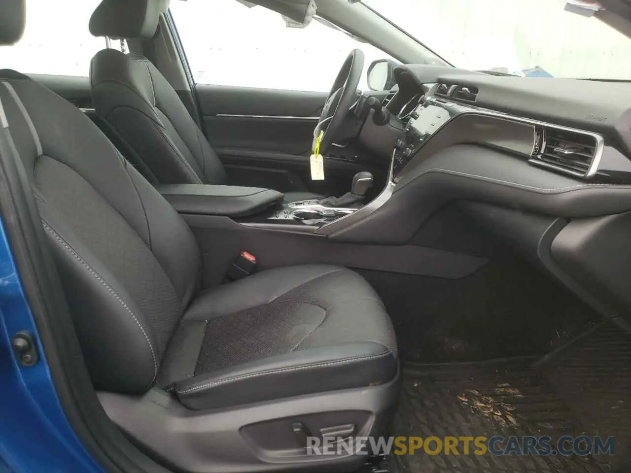 5 fotografías del automóvil dañado 4T1K61BK0LU014016 TOYOTA CAMRY 2020