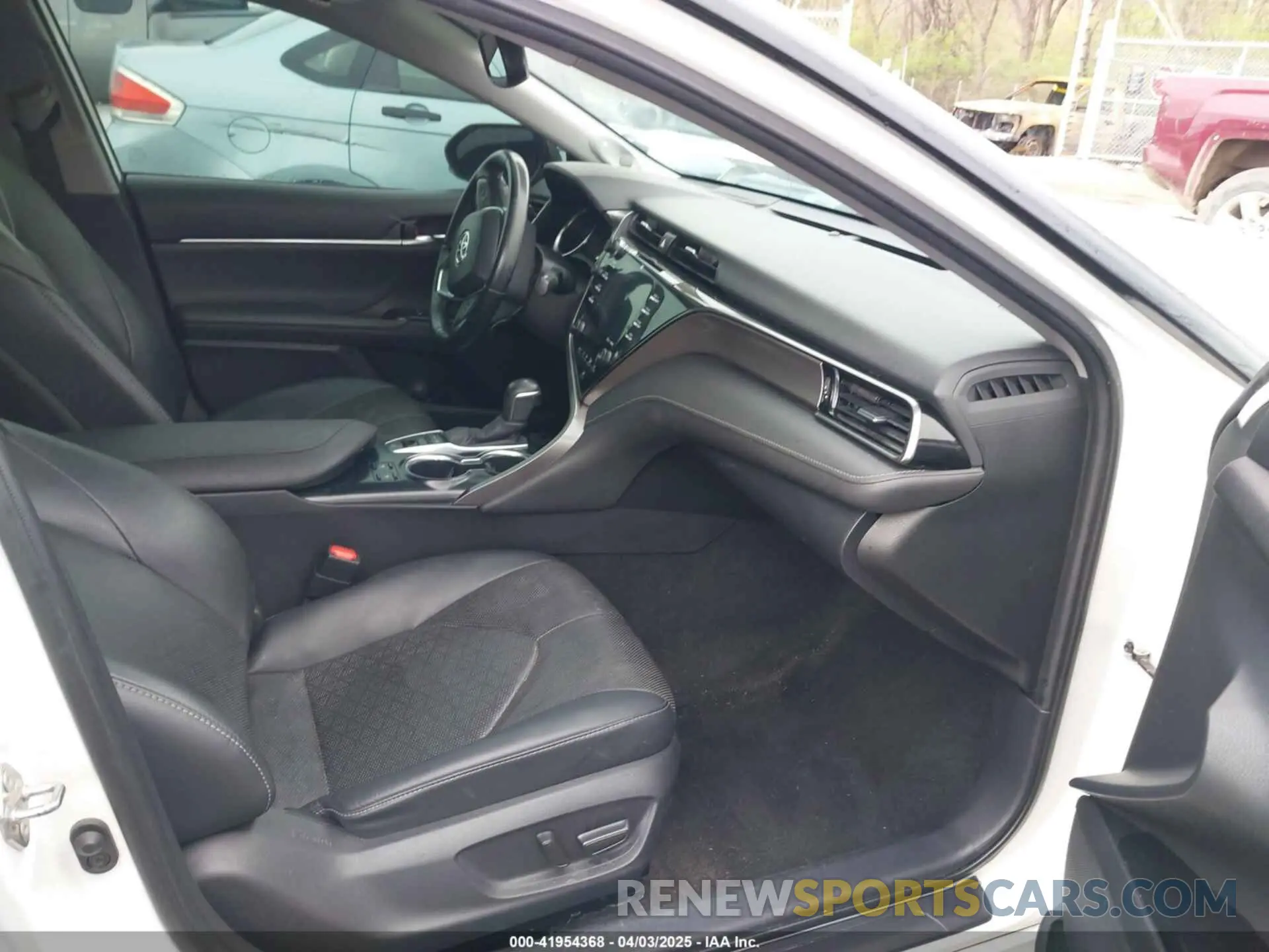 5 fotografías del automóvil dañado 4T1K61BK7LU015793 TOYOTA CAMRY 2020