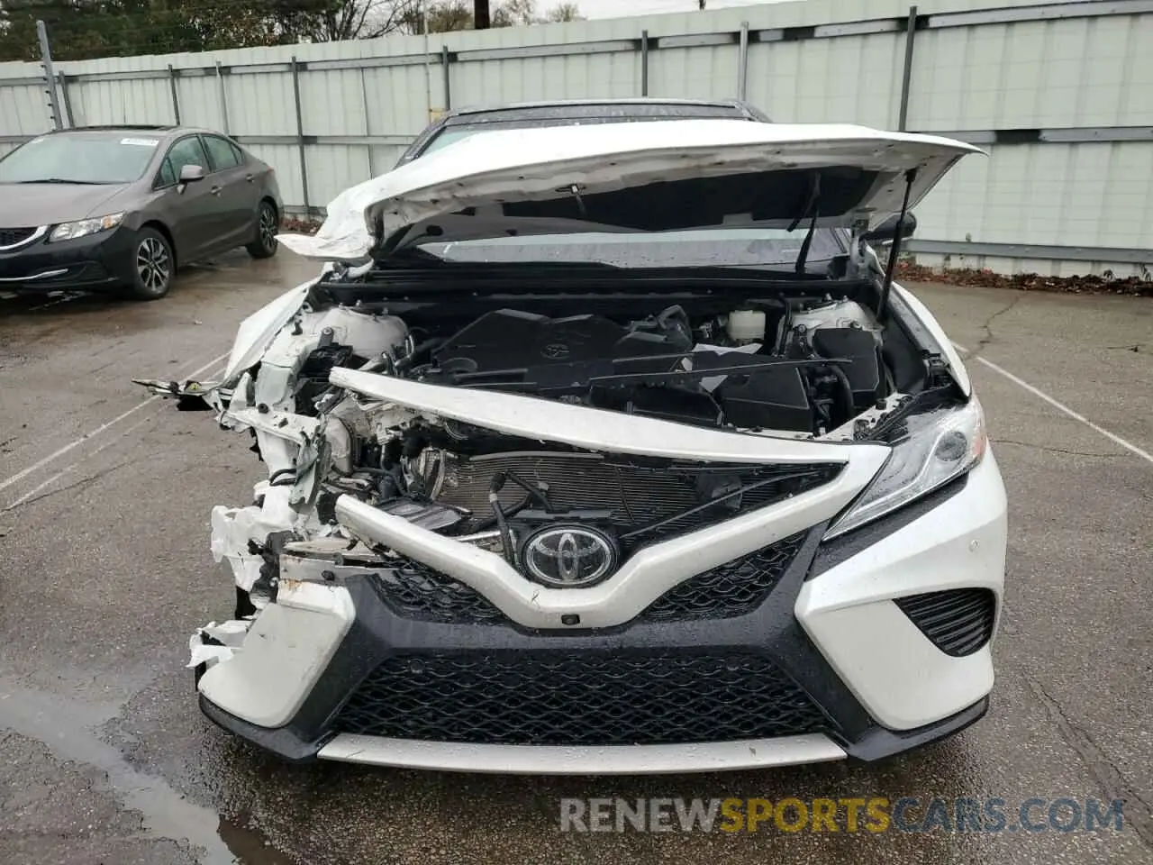 5 fotografías del automóvil dañado 4T1KZ1AK1LU044778 TOYOTA CAMRY 2020