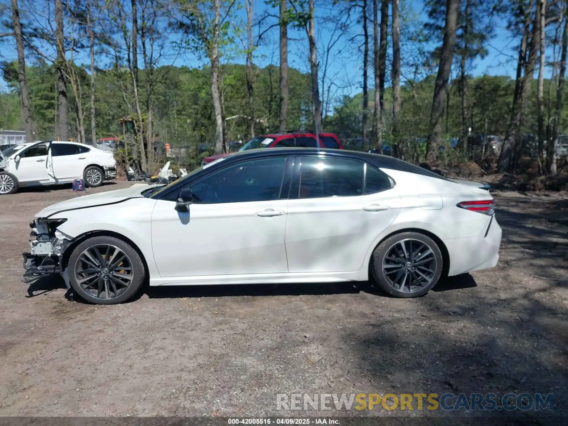 15 fotografías del automóvil dañado 4T1KZ1AK2LU045647 TOYOTA CAMRY 2020