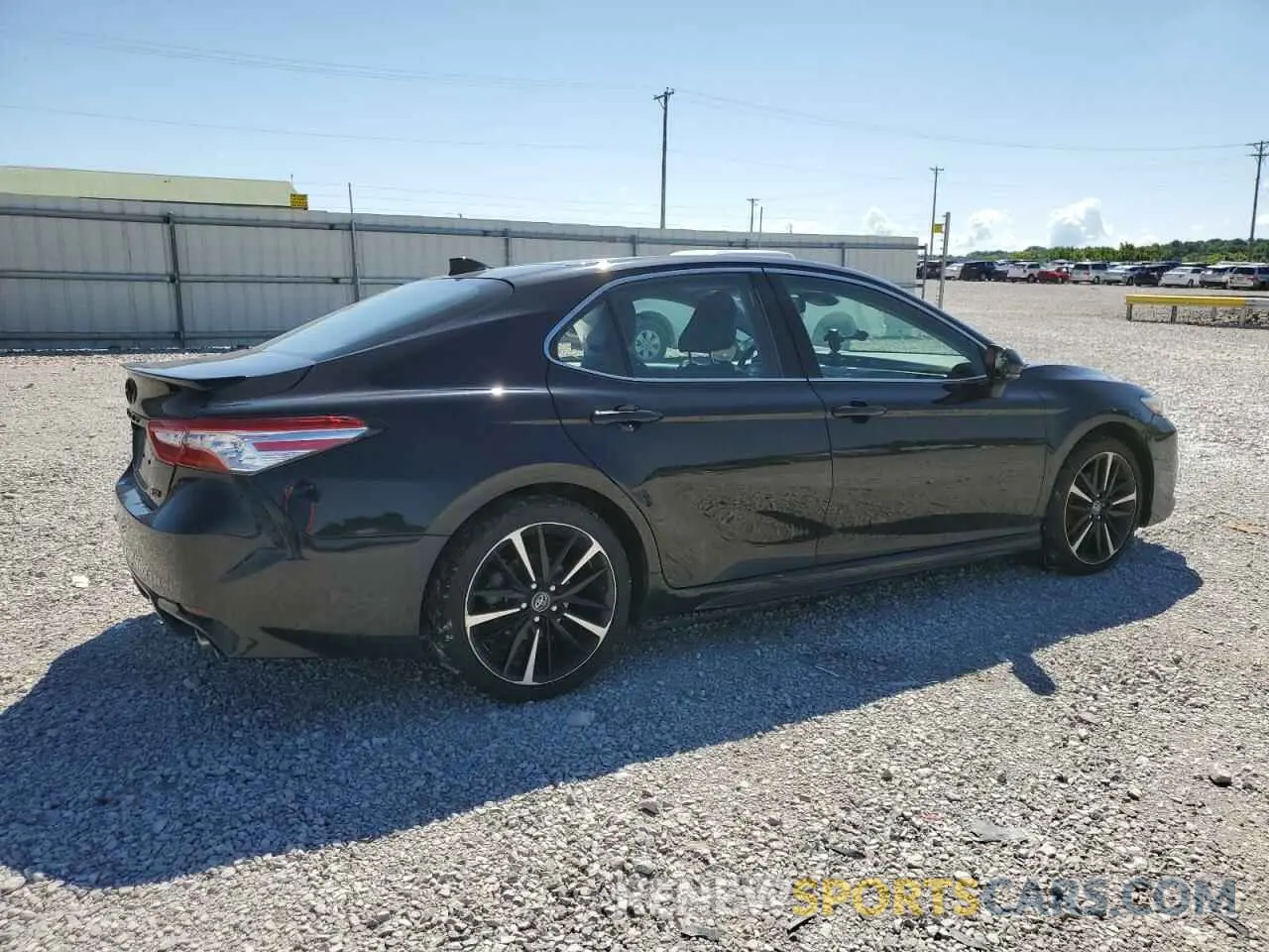 3 fotografías del automóvil dañado 4T1KZ1AK4LU034018 TOYOTA CAMRY 2020