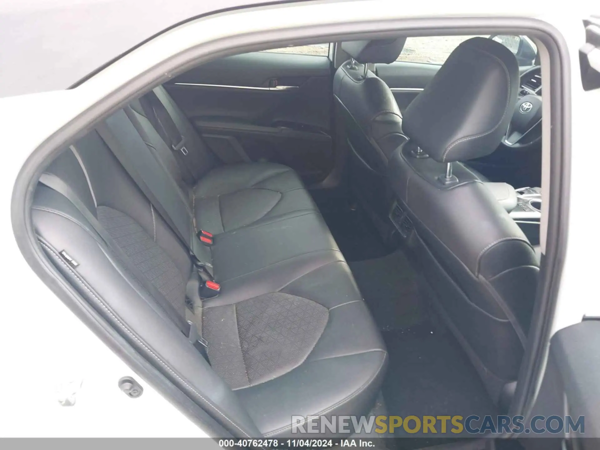 8 fotografías del automóvil dañado 4T1KZ1AK4LU039168 TOYOTA CAMRY 2020