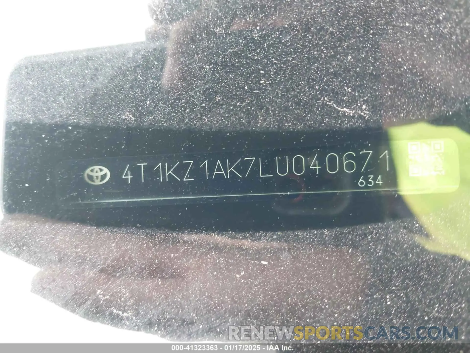 17 fotografías del automóvil dañado 4T1KZ1AK7LU040671 TOYOTA CAMRY 2020