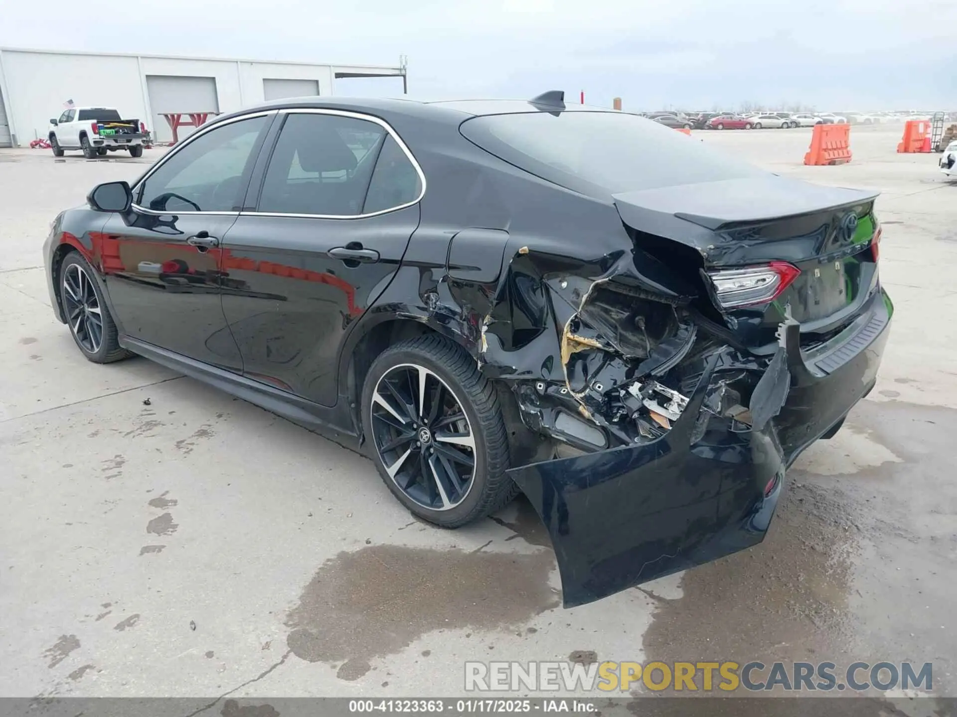 3 fotografías del automóvil dañado 4T1KZ1AK7LU040671 TOYOTA CAMRY 2020