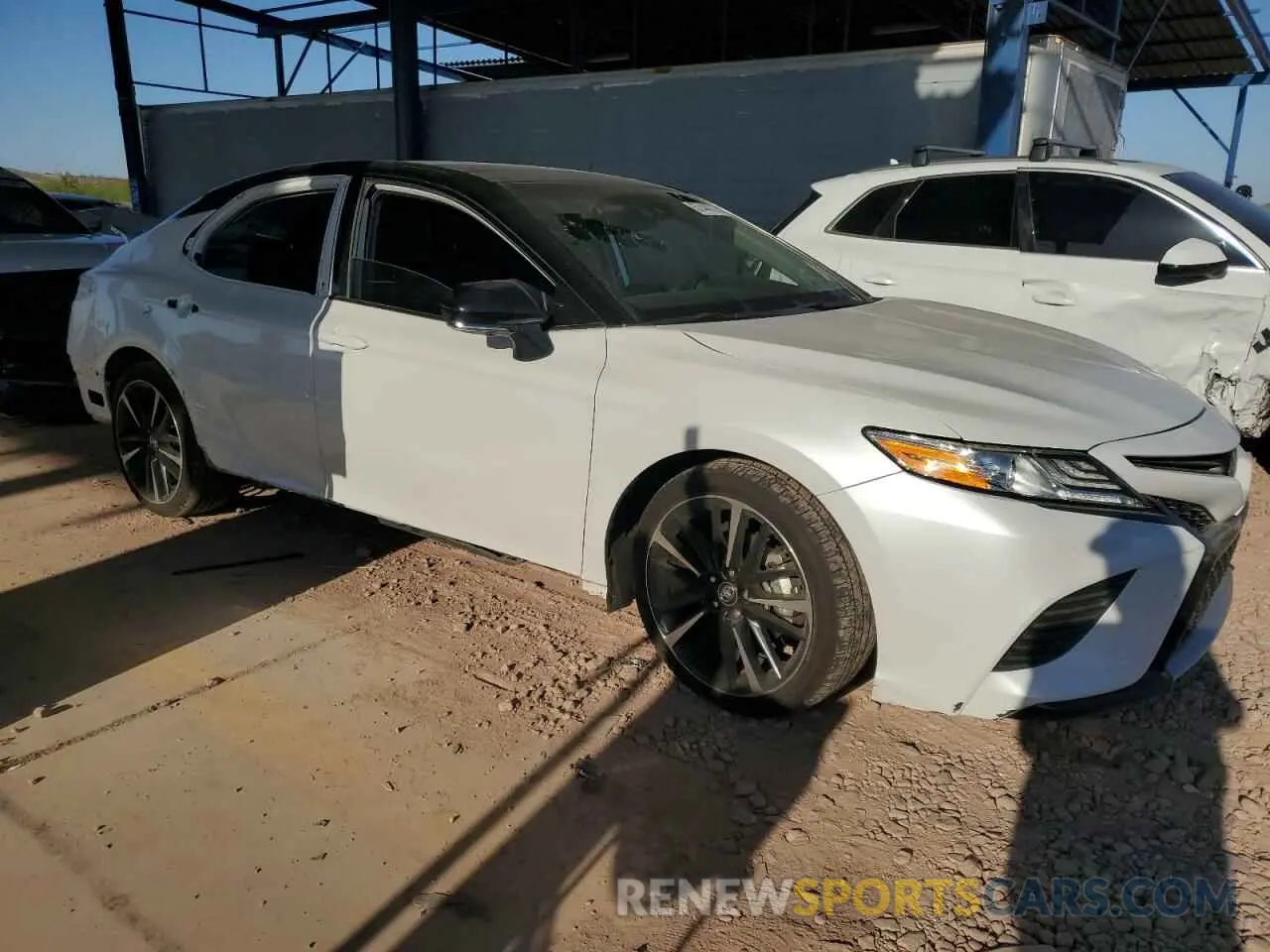 4 fotografías del automóvil dañado 4T1KZ1AK9LU034192 TOYOTA CAMRY 2020
