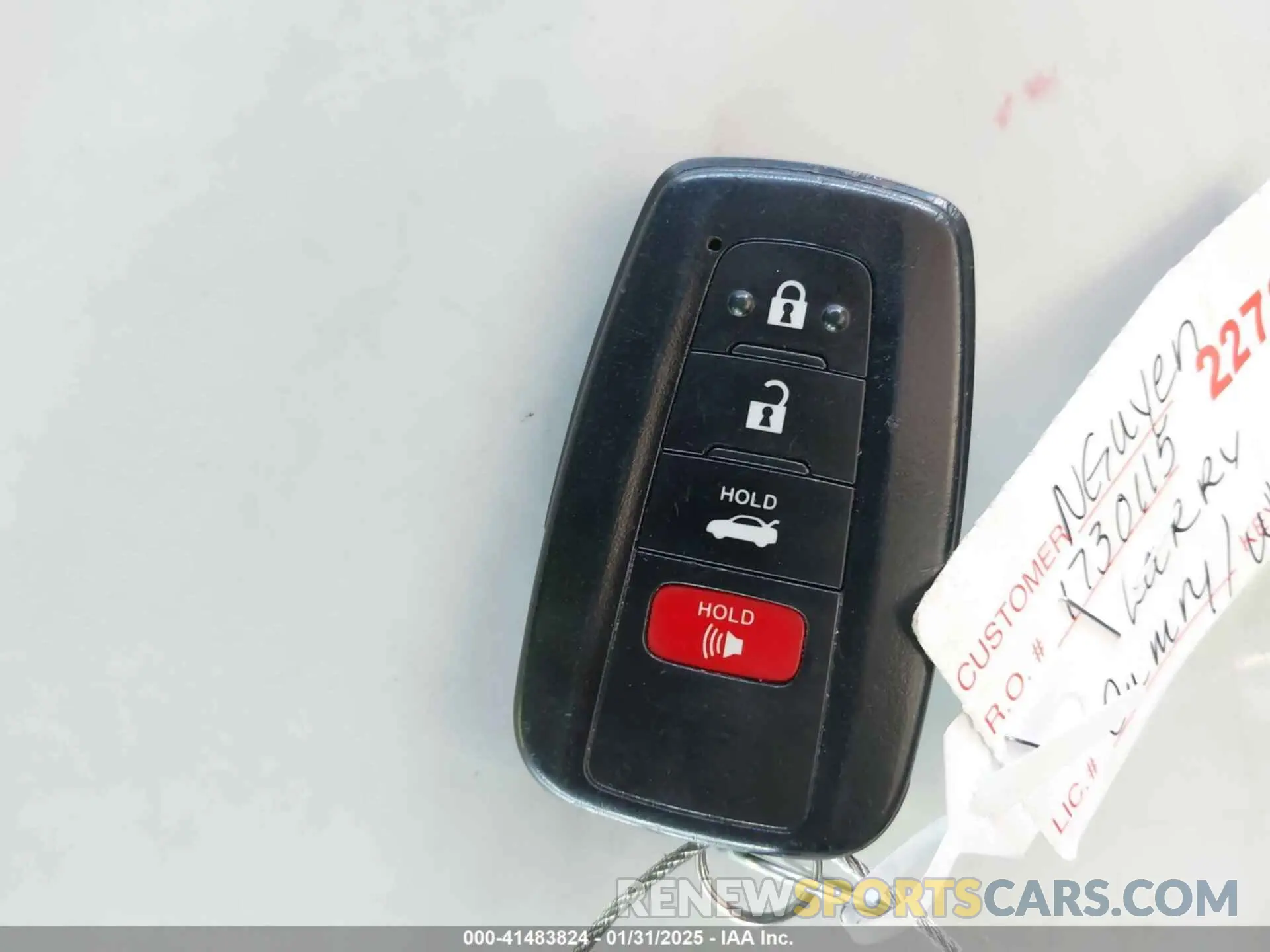 11 fotografías del automóvil dañado 4T1KZ1AK9LU045600 TOYOTA CAMRY 2020