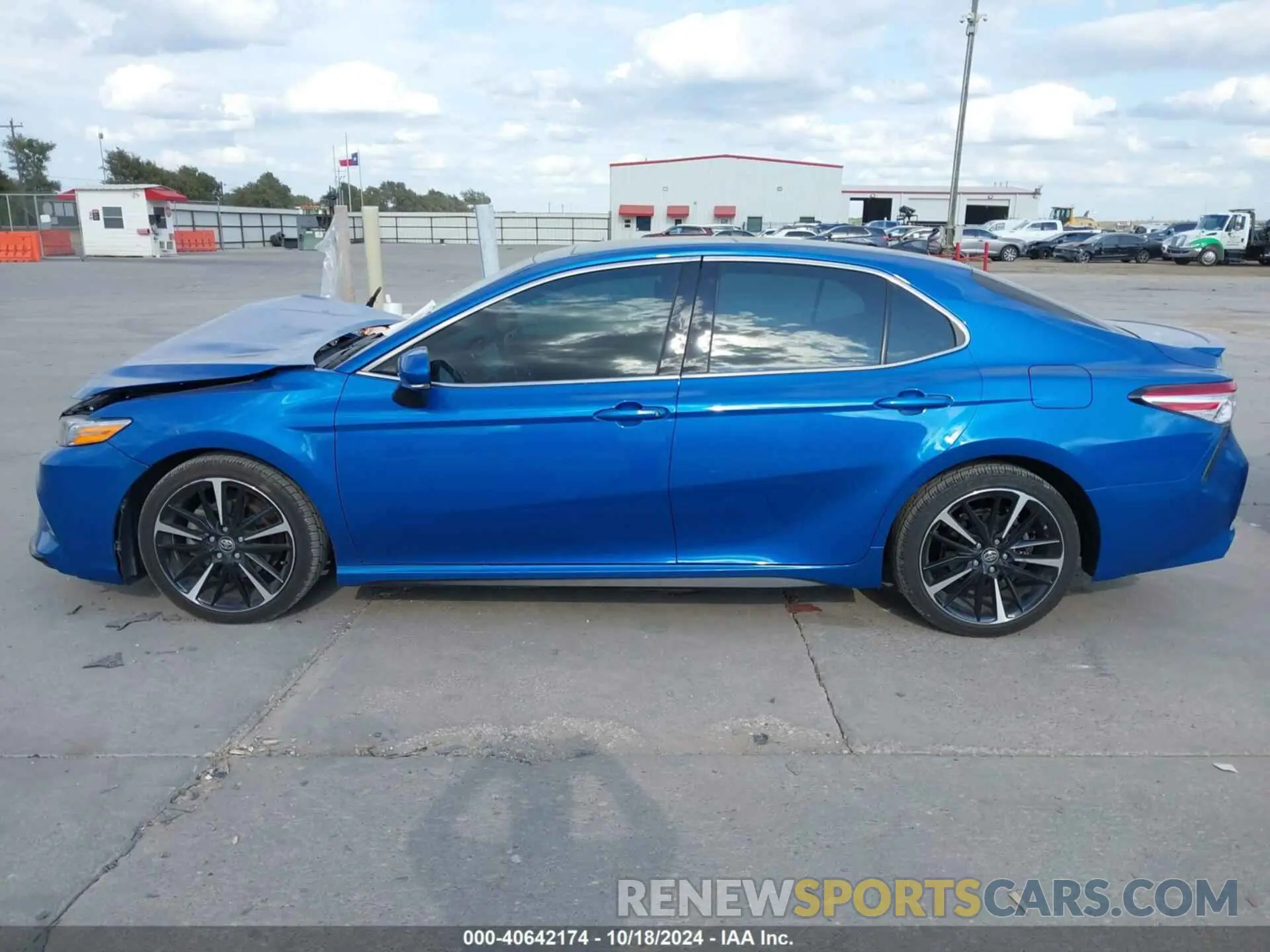 14 fotografías del automóvil dañado 4T1KZ1AKXLU033374 TOYOTA CAMRY 2020