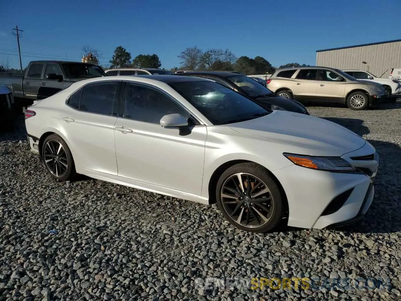 4 fotografías del automóvil dañado 4T1KZ1AKXLU040289 TOYOTA CAMRY 2020