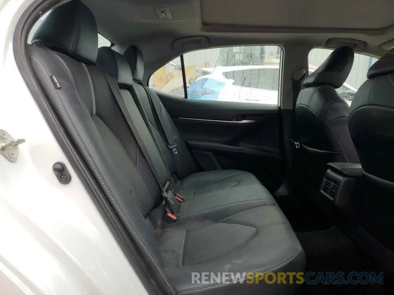 10 fotografías del automóvil dañado 4T1KZ1AKXLU046299 TOYOTA CAMRY 2020