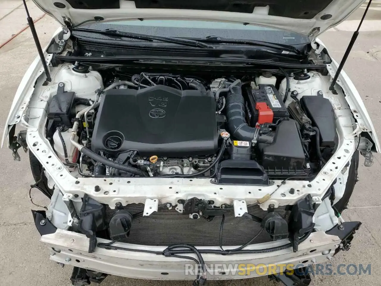 11 fotografías del automóvil dañado 4T1KZ1AKXLU046299 TOYOTA CAMRY 2020
