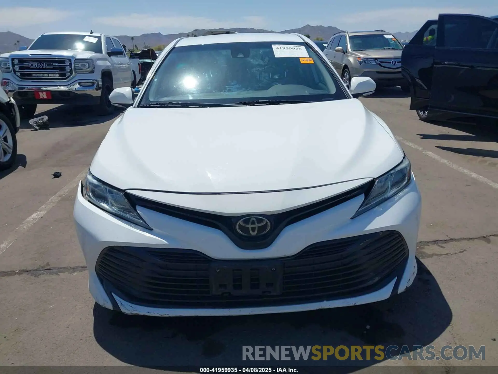 12 fotografías del automóvil dañado 4T1L11AK1LU899766 TOYOTA CAMRY 2020