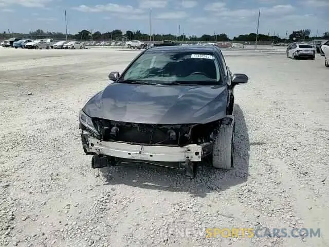 13 fotografías del automóvil dañado 4T1L11AK2LU871247 TOYOTA CAMRY 2020